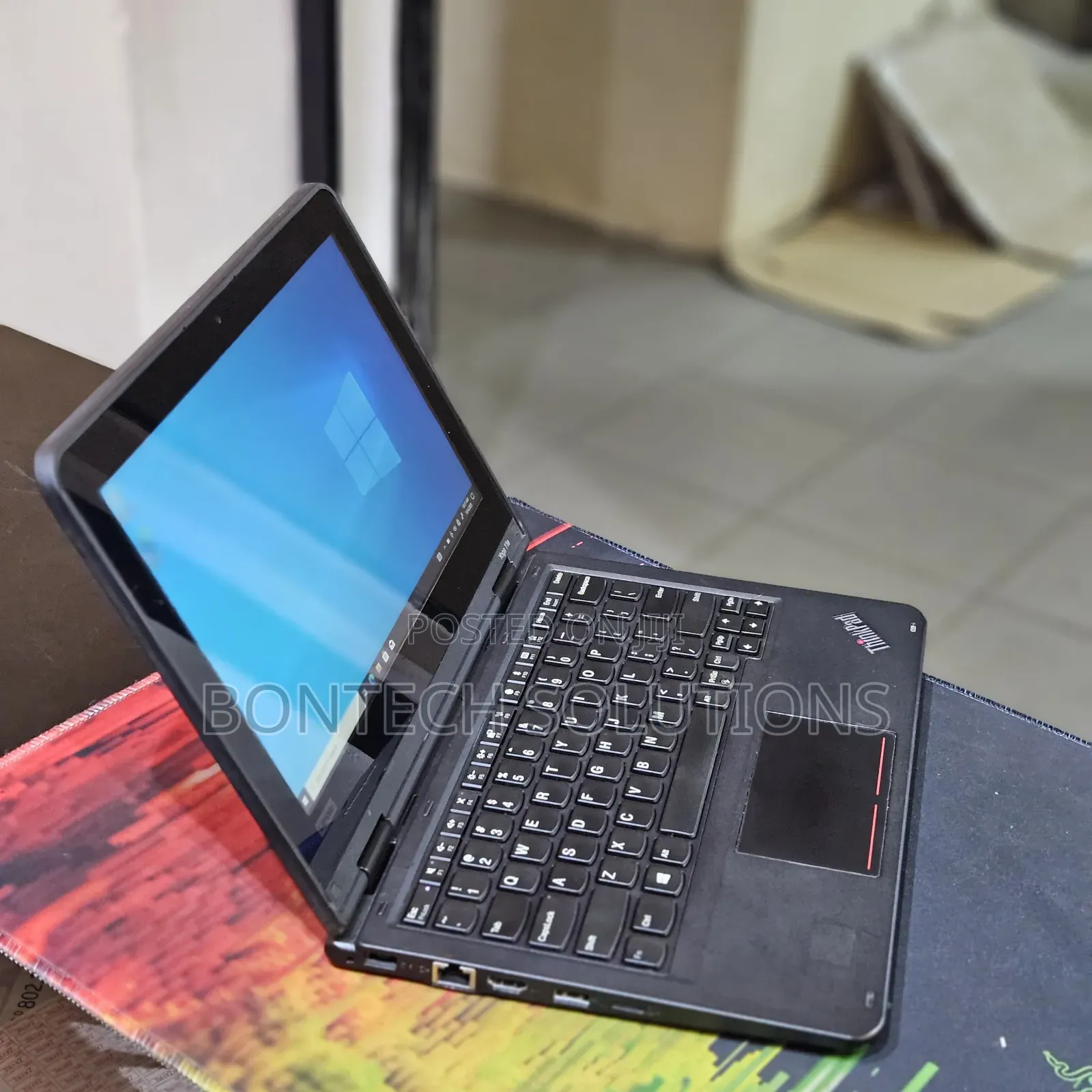 Laptop Lenovo Yoga 11e 4GB Intel Pentium SSD 128GB