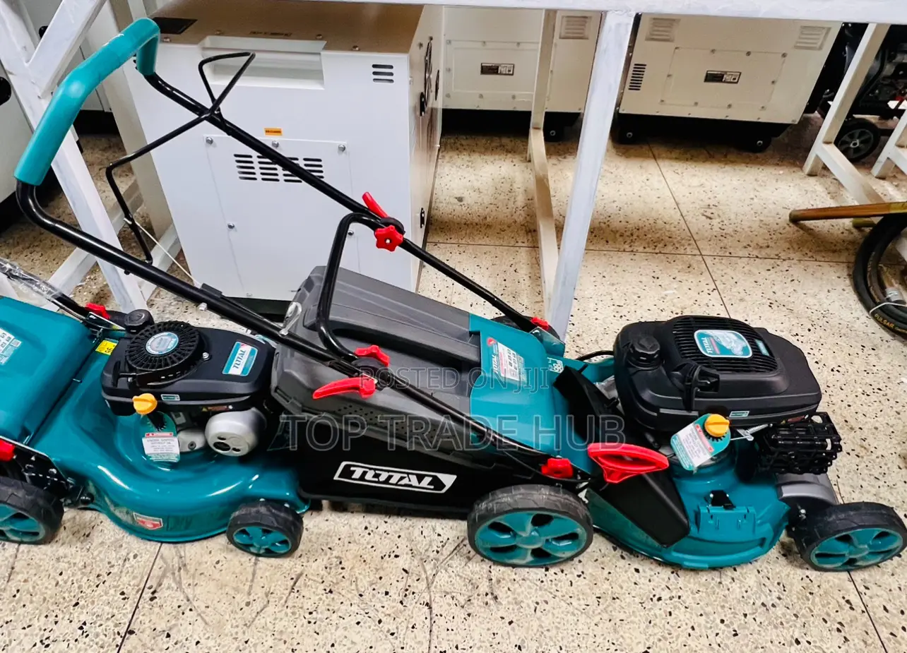 Total Petrol Lawn Mower 196cc 4.8hp(3.5kw) 4 Stroke Engine 20" Blade