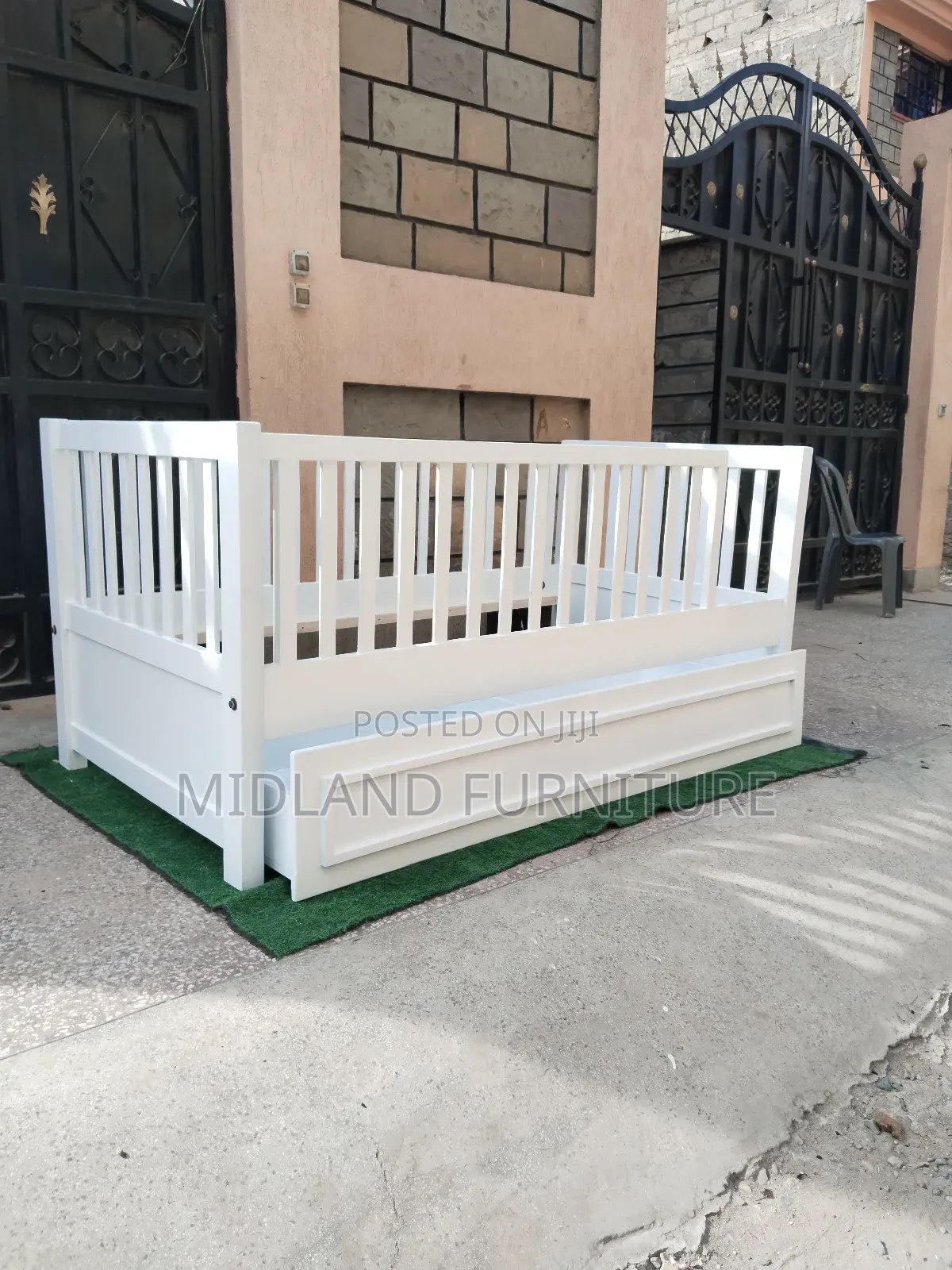 Baby Cot Bed for Toddlers. Pay on Delivery