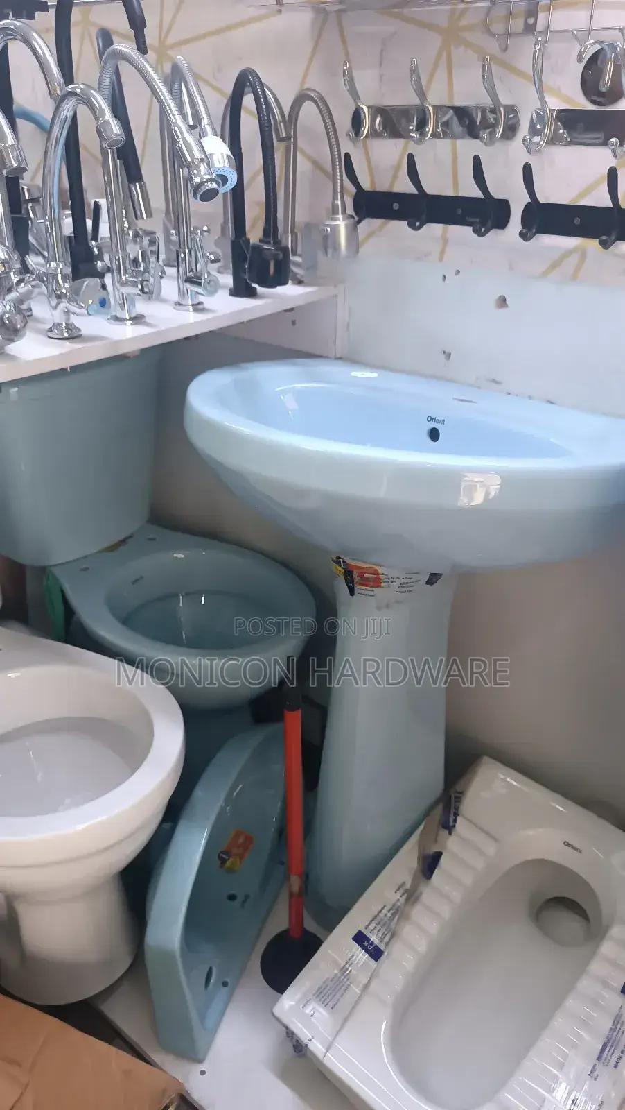 Water Closet Set (Orient Blue)