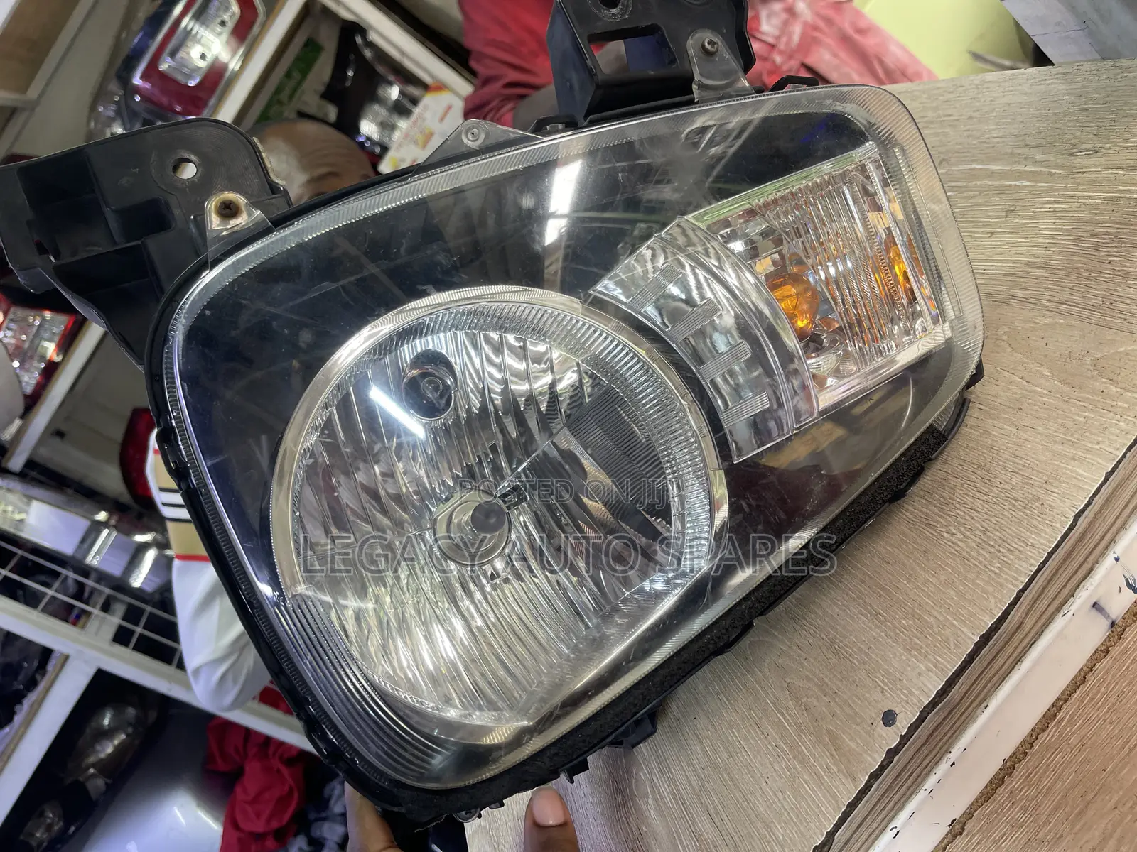 Ex-Japan Daihatsu Move Headlight