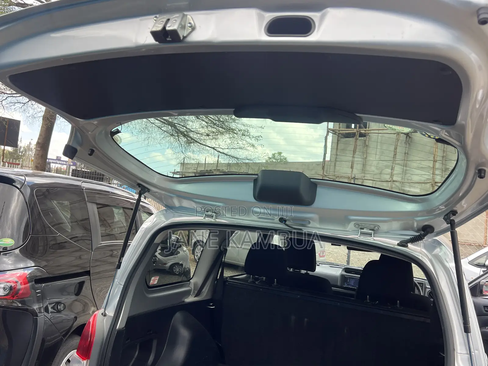 Toyota Probox 1.5 DX 2WD 2019 Silver