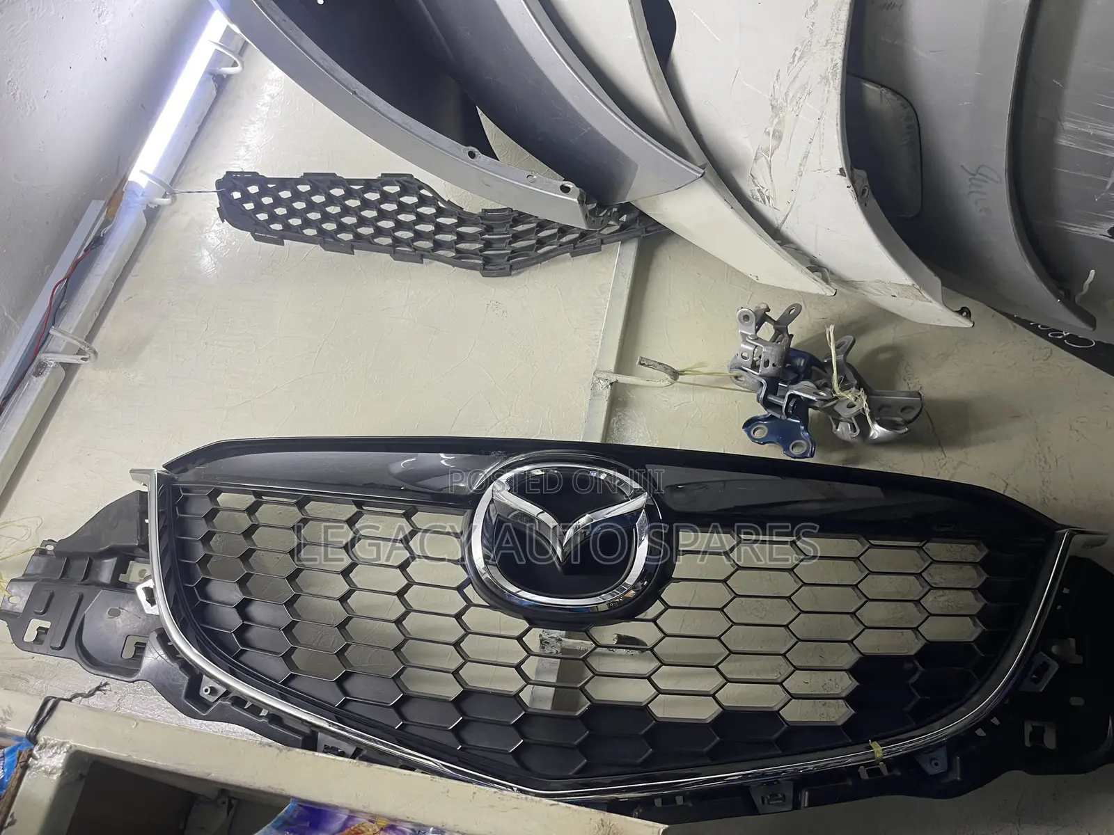 Ex-Japan Mazda Cx-5 Front Grill