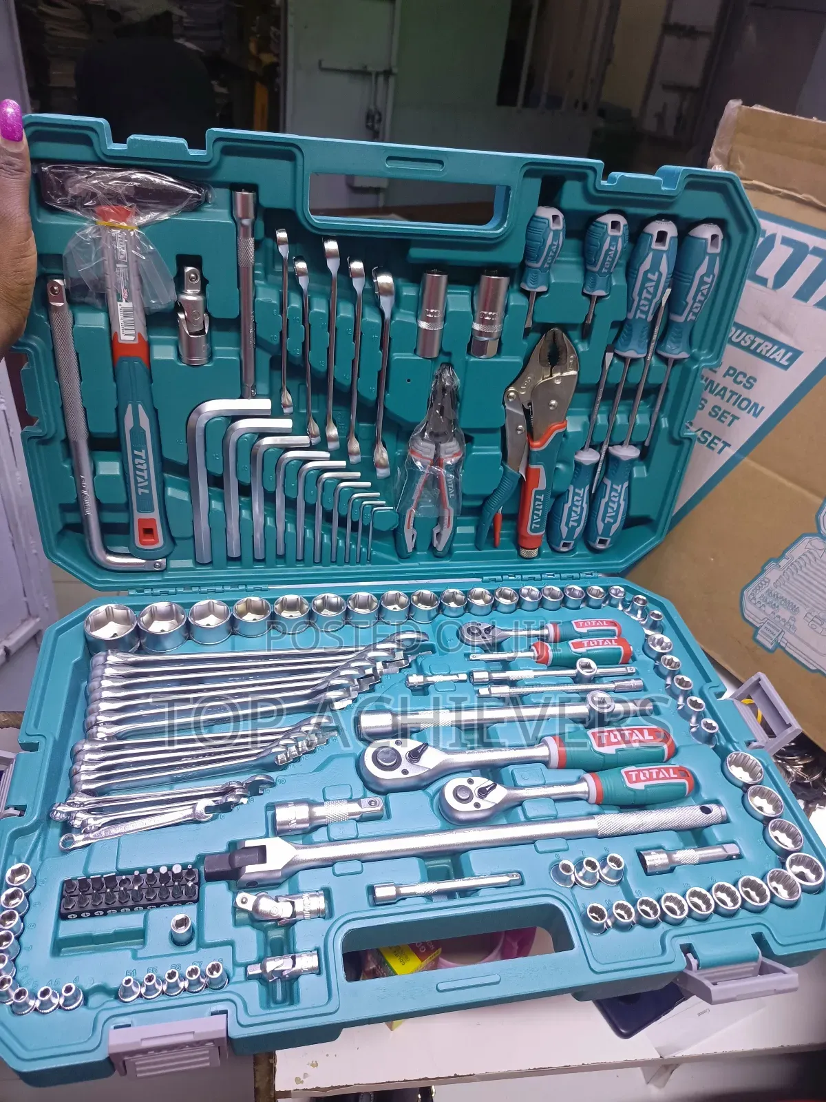 Heavy Duty Mechanical Toolbox 142pcs