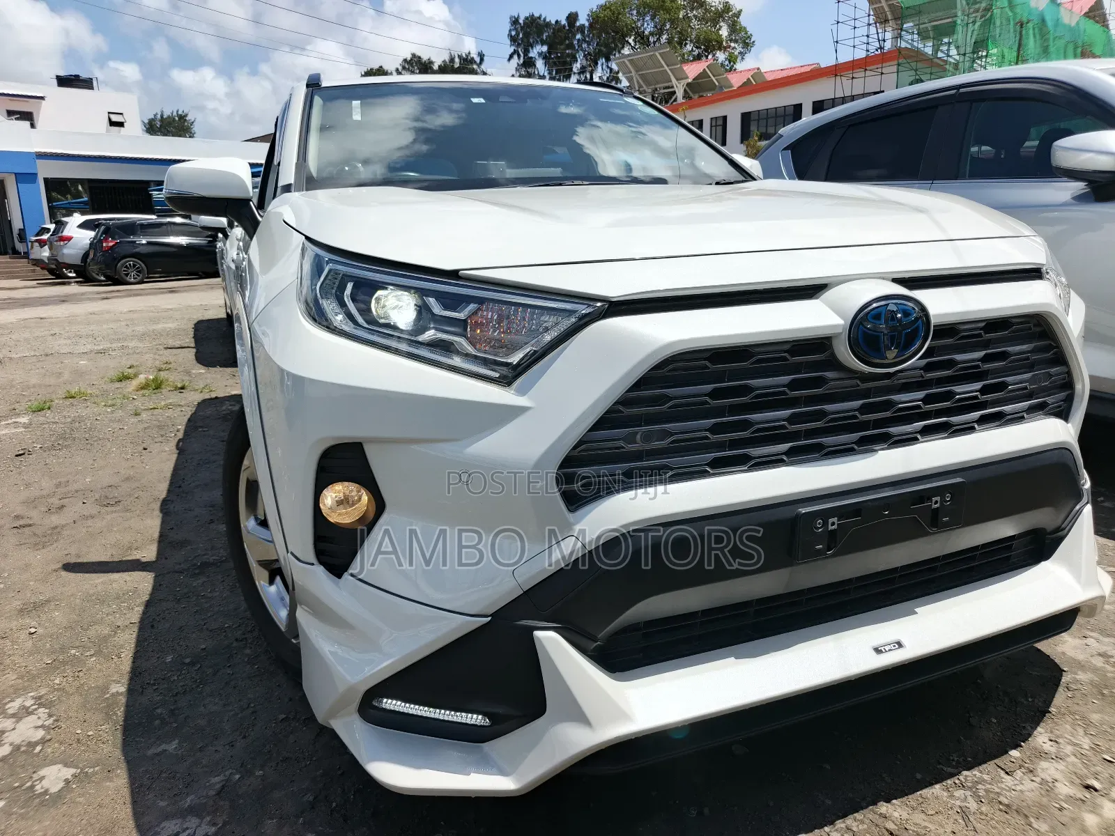 Toyota RAV4 Hybrid 2020 White