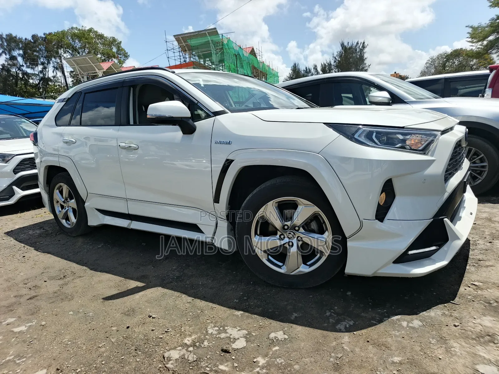 Toyota RAV4 Hybrid 2020 White