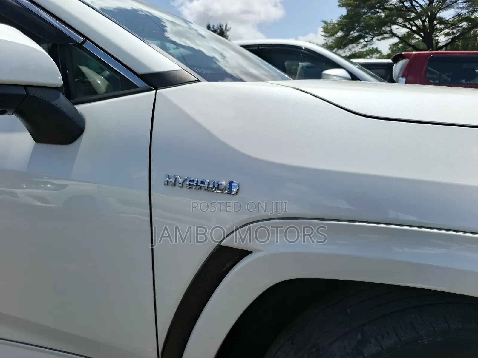 Toyota RAV4 Hybrid 2020 White