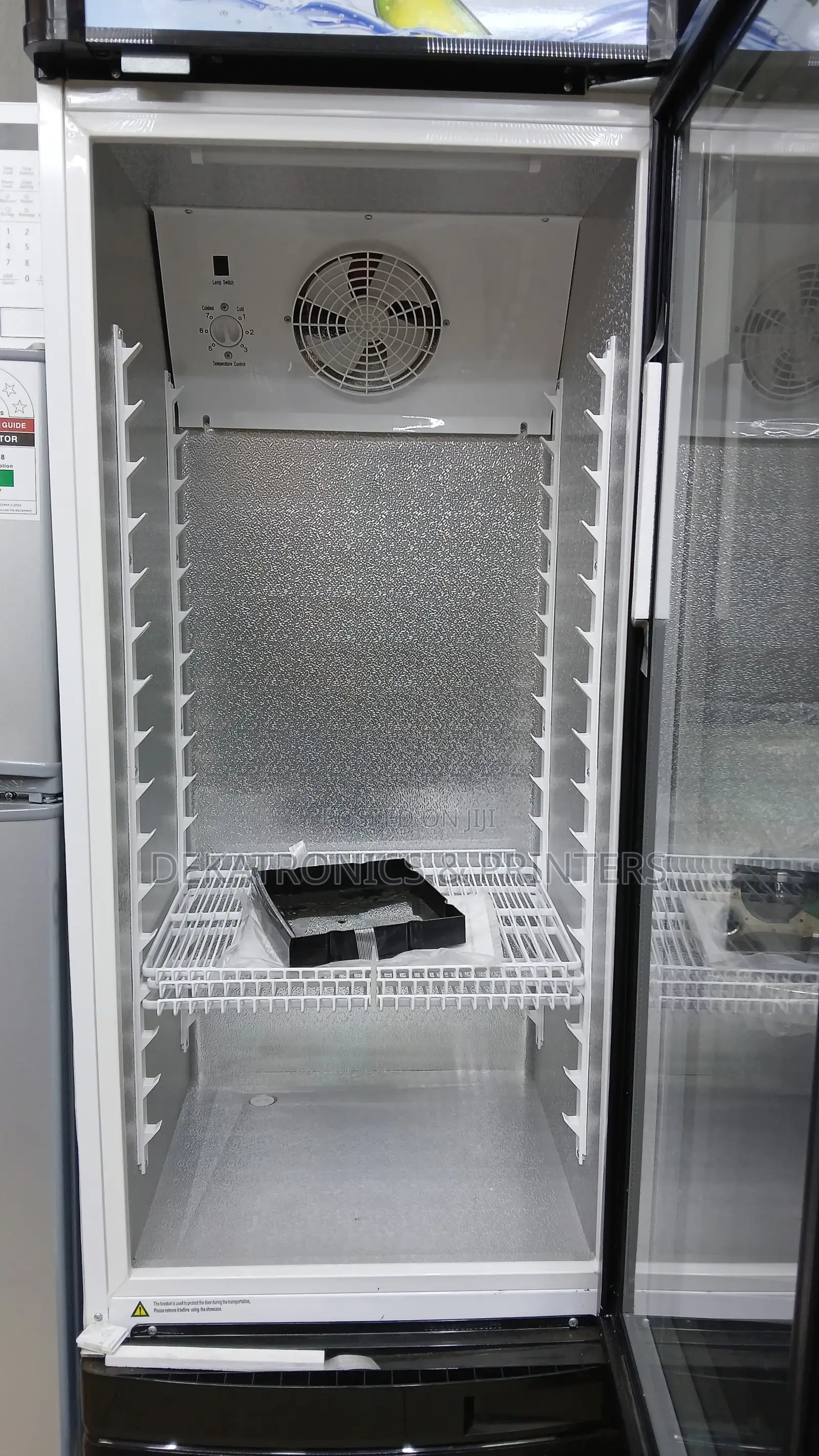 Smart Pro 209 Liters Showcase Fridge