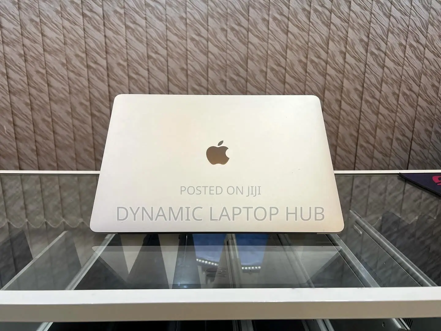 Laptop Apple MacBook 2018 16GB Intel Core I7 SSD 512GB