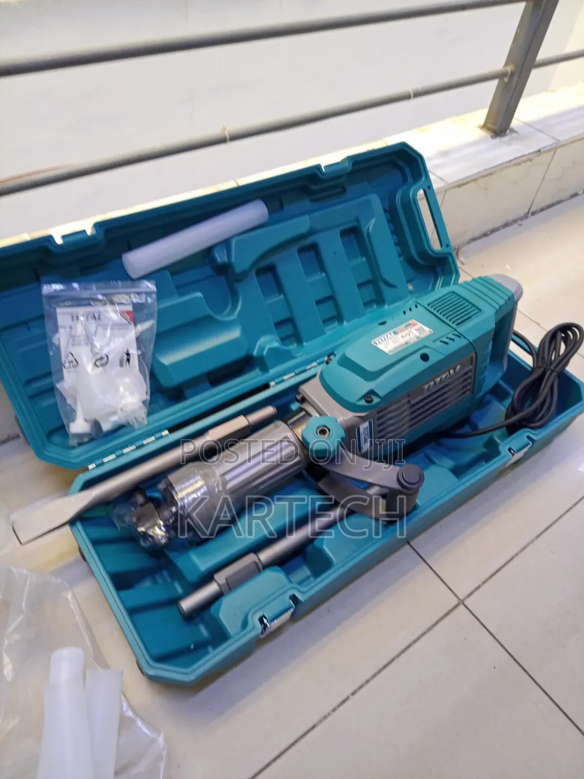 Total 1700w 1900bmp Electric Demolition Breaker