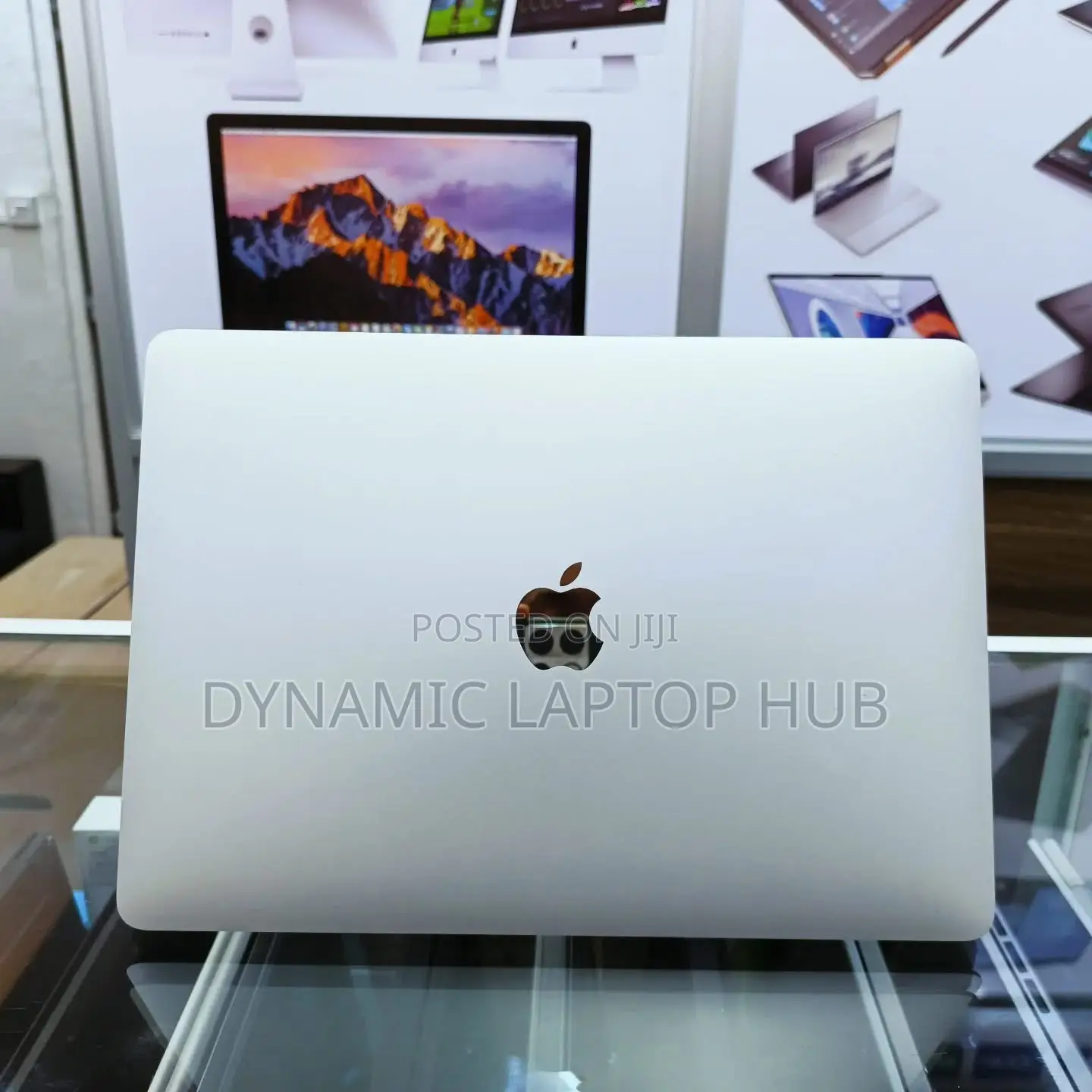 Laptop Apple MacBook Pro 2017 8GB Intel Core I5 SSD 256GB