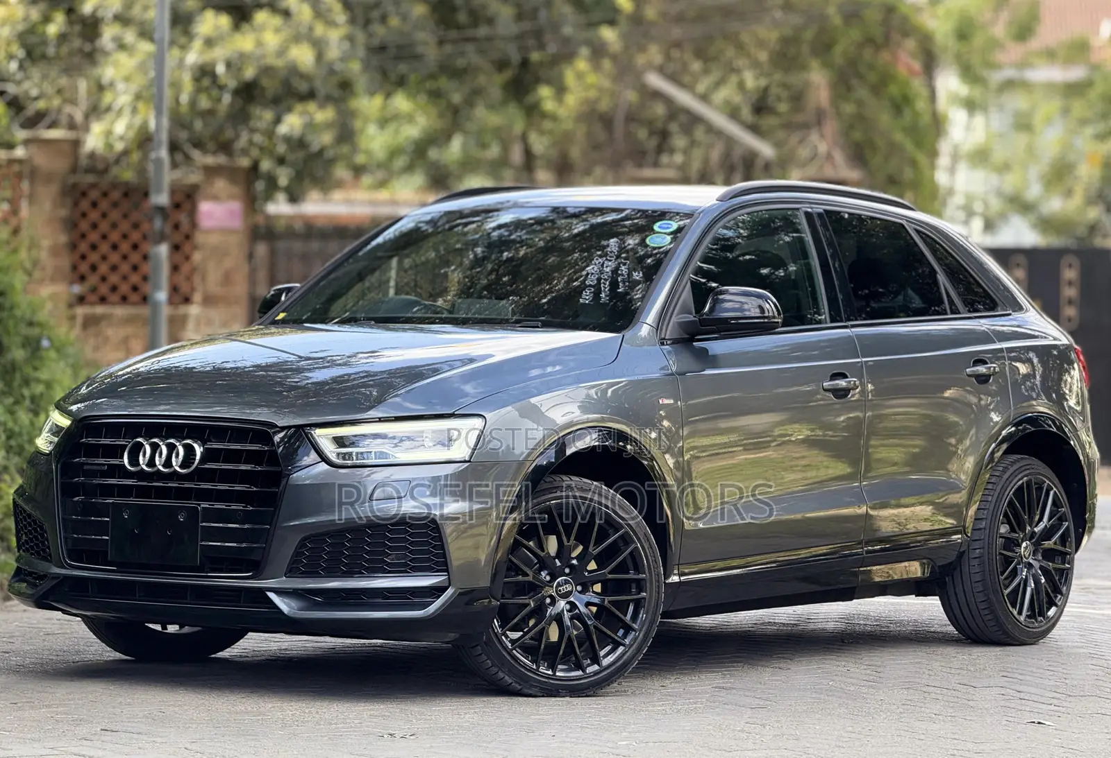 Audi Q3 2018 Gray