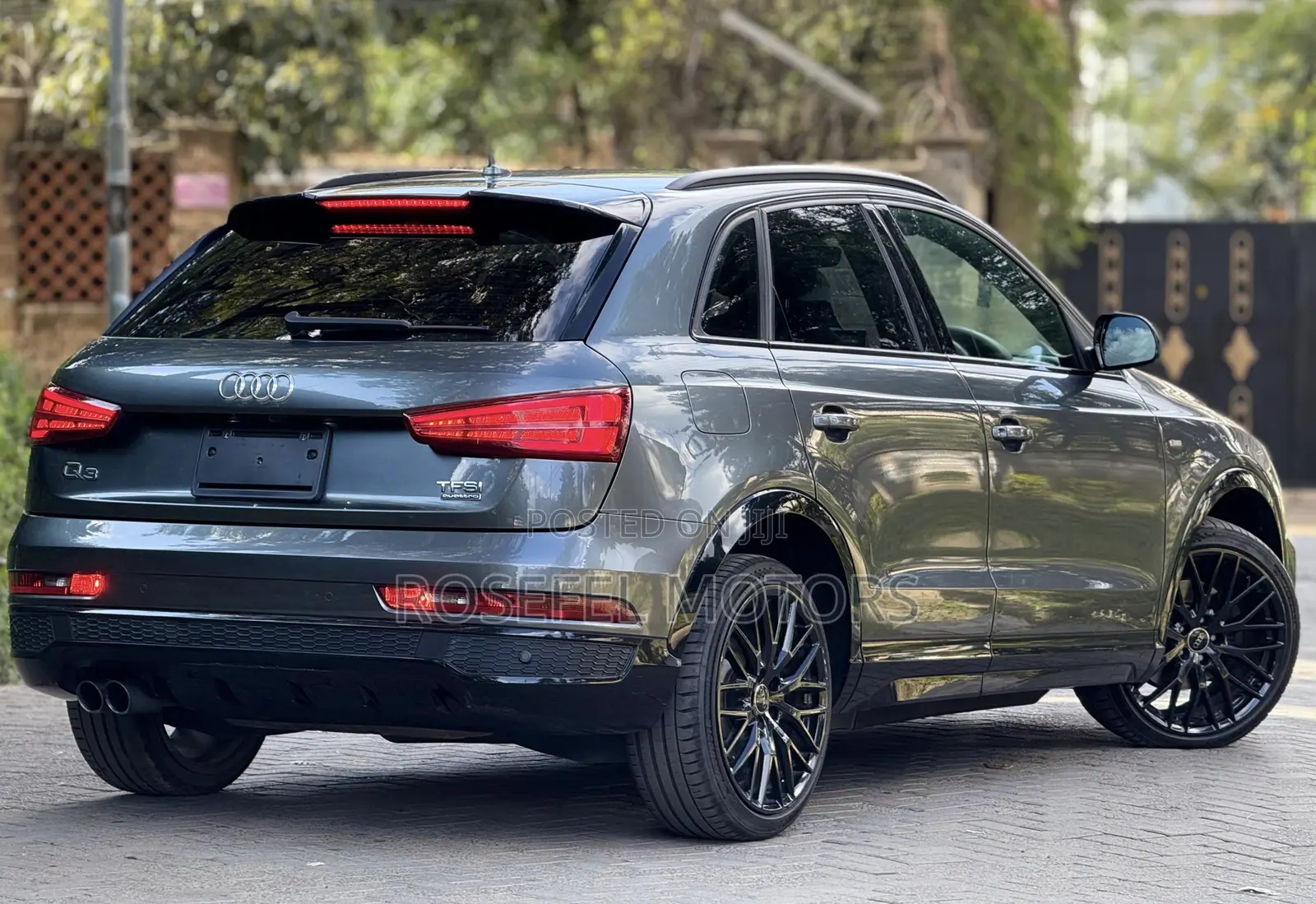Audi Q3 2018 Gray