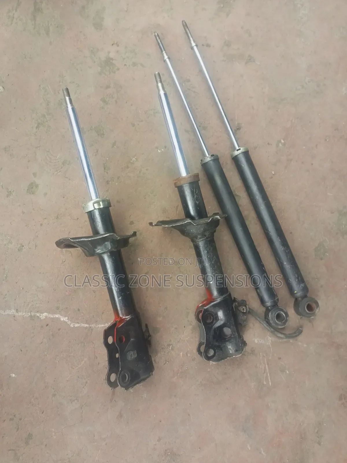 Toyota Ist Old Model Shocks.