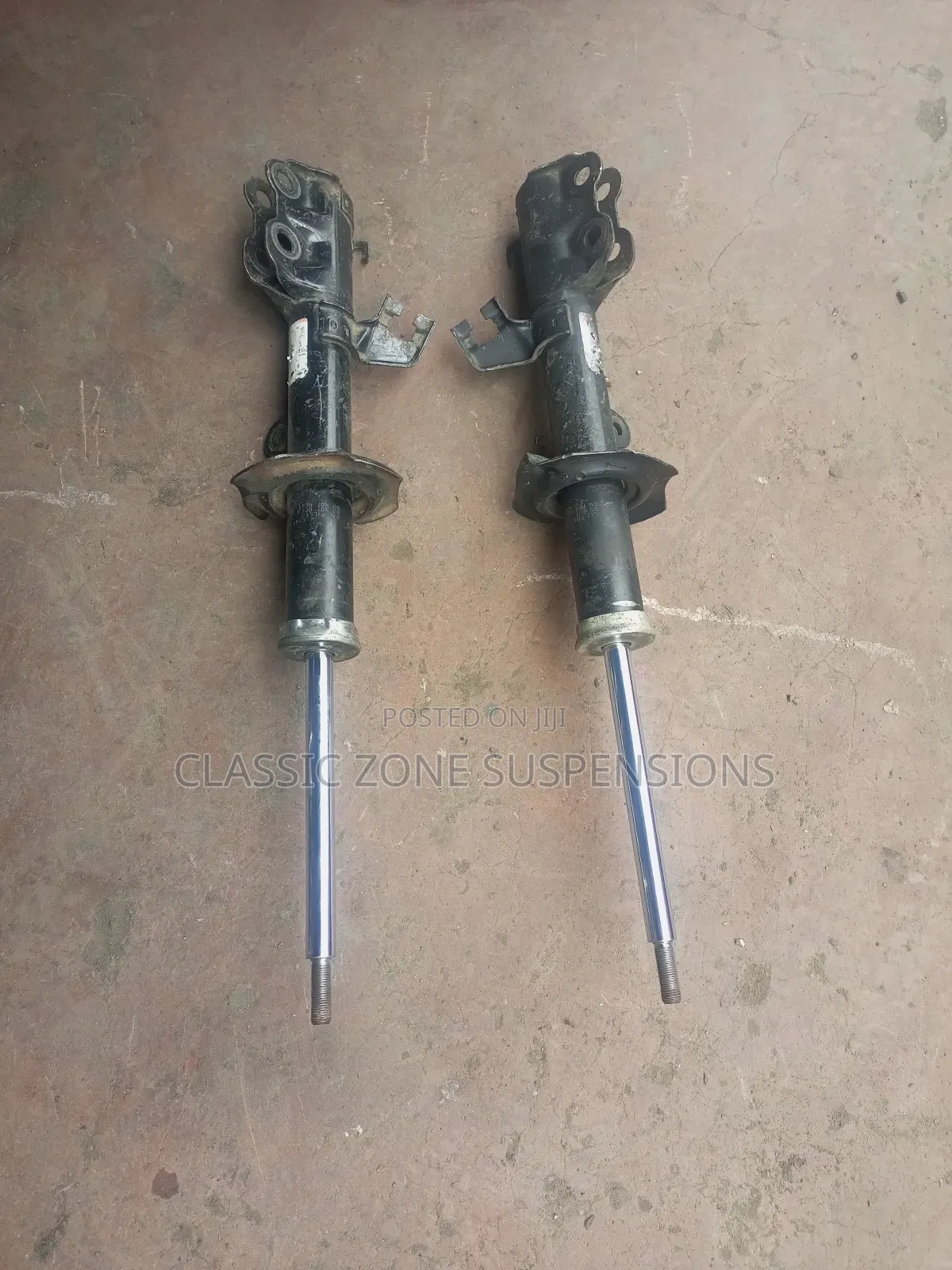 Nissan Note E12 Shocks