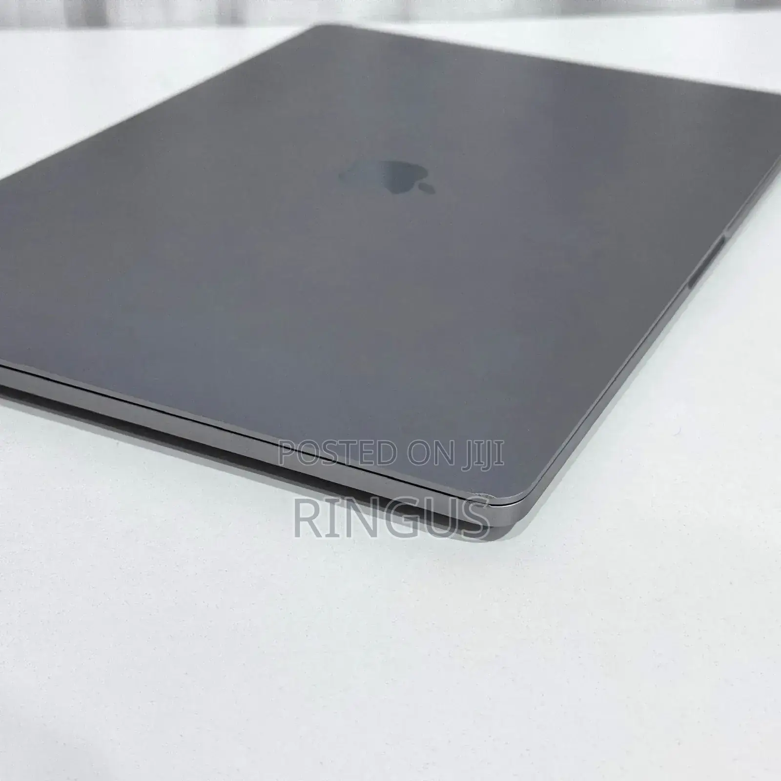Laptop Apple MacBook Pro 2019 16GB Intel Core i9 SSD 512GB