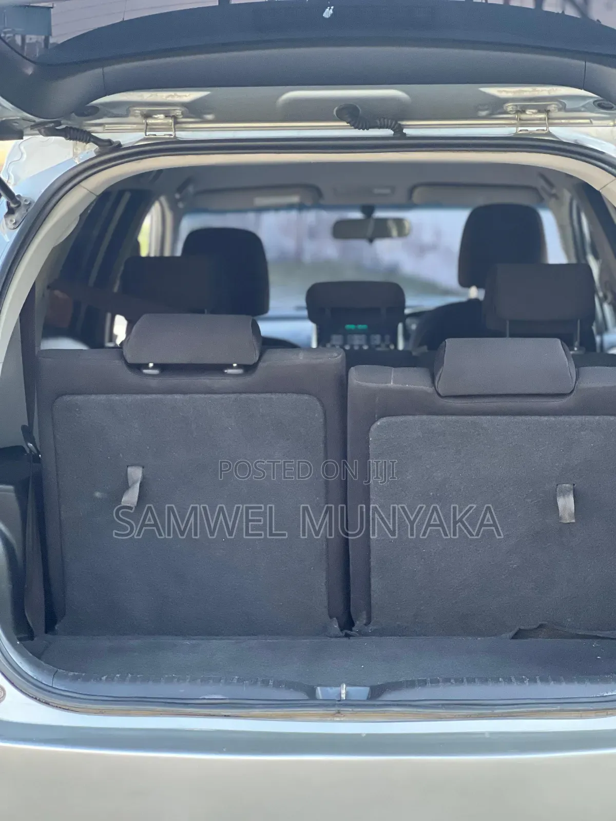 Toyota Wish 2012 Silver