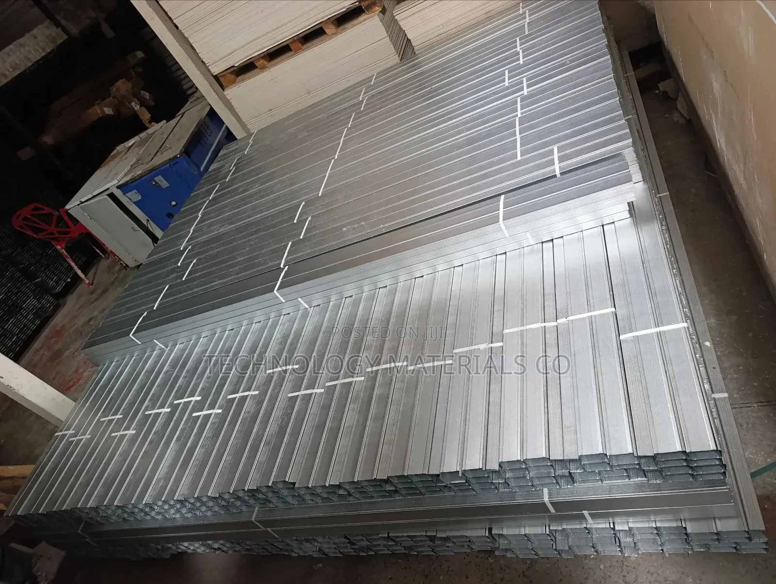 Gypsum Ceiling Stud,Thickness=0.3mm,Length=2.4m