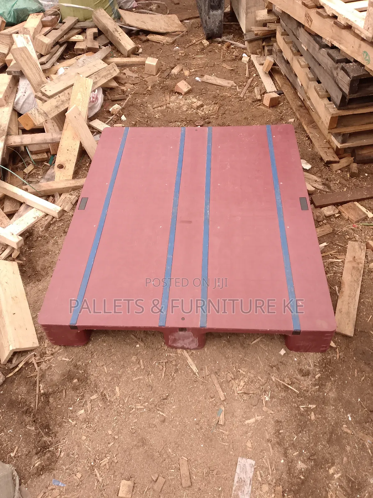 Metal Reinforcedaroon Plastic Pallet