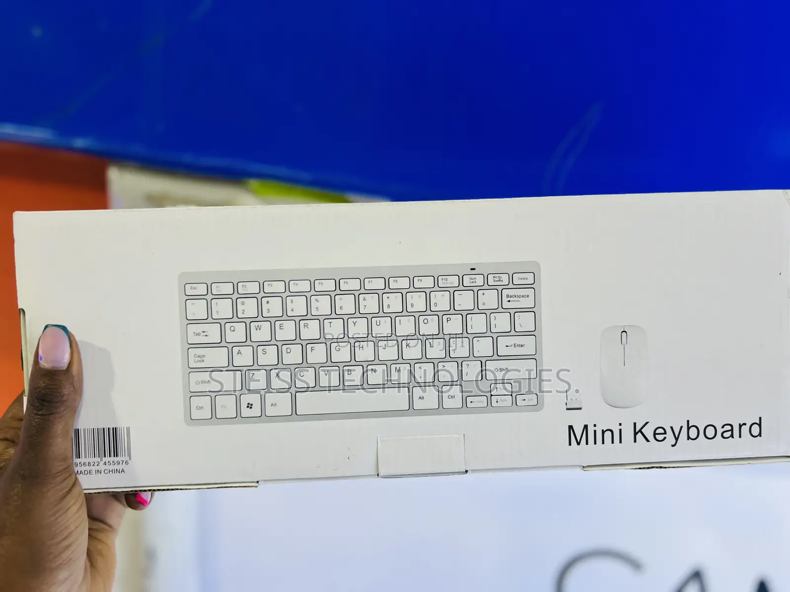 White Wireless Mini Keyboard
