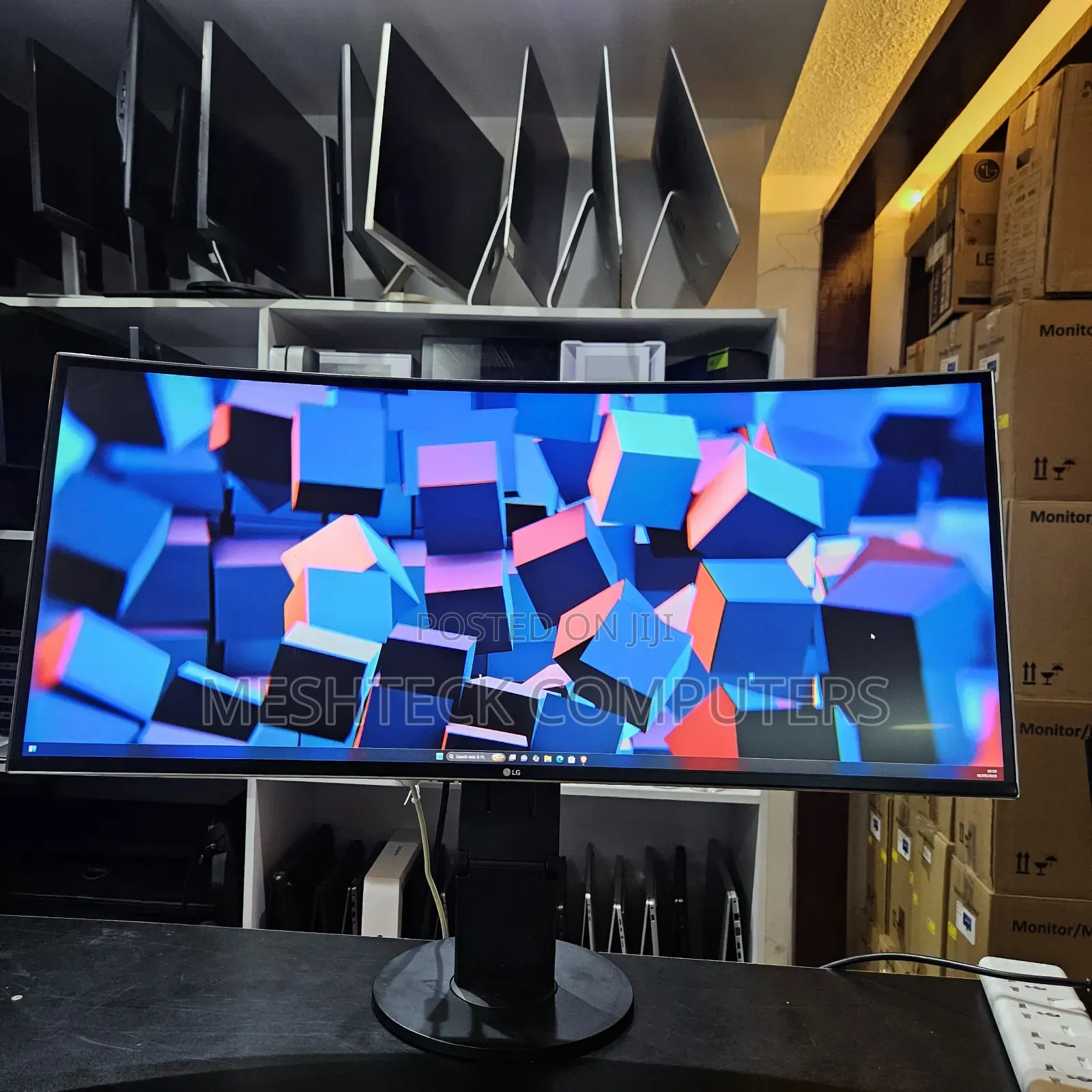 Lg 34 Inches Curved Monitor