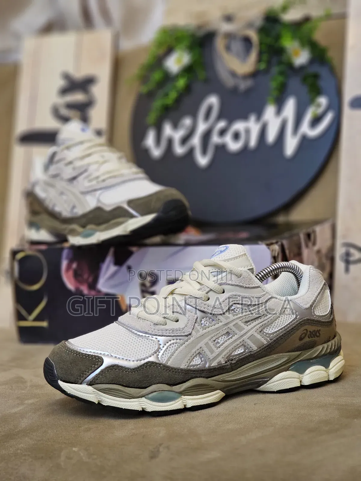 Asics Gel-nyc “Cream Mocha” Sneakers