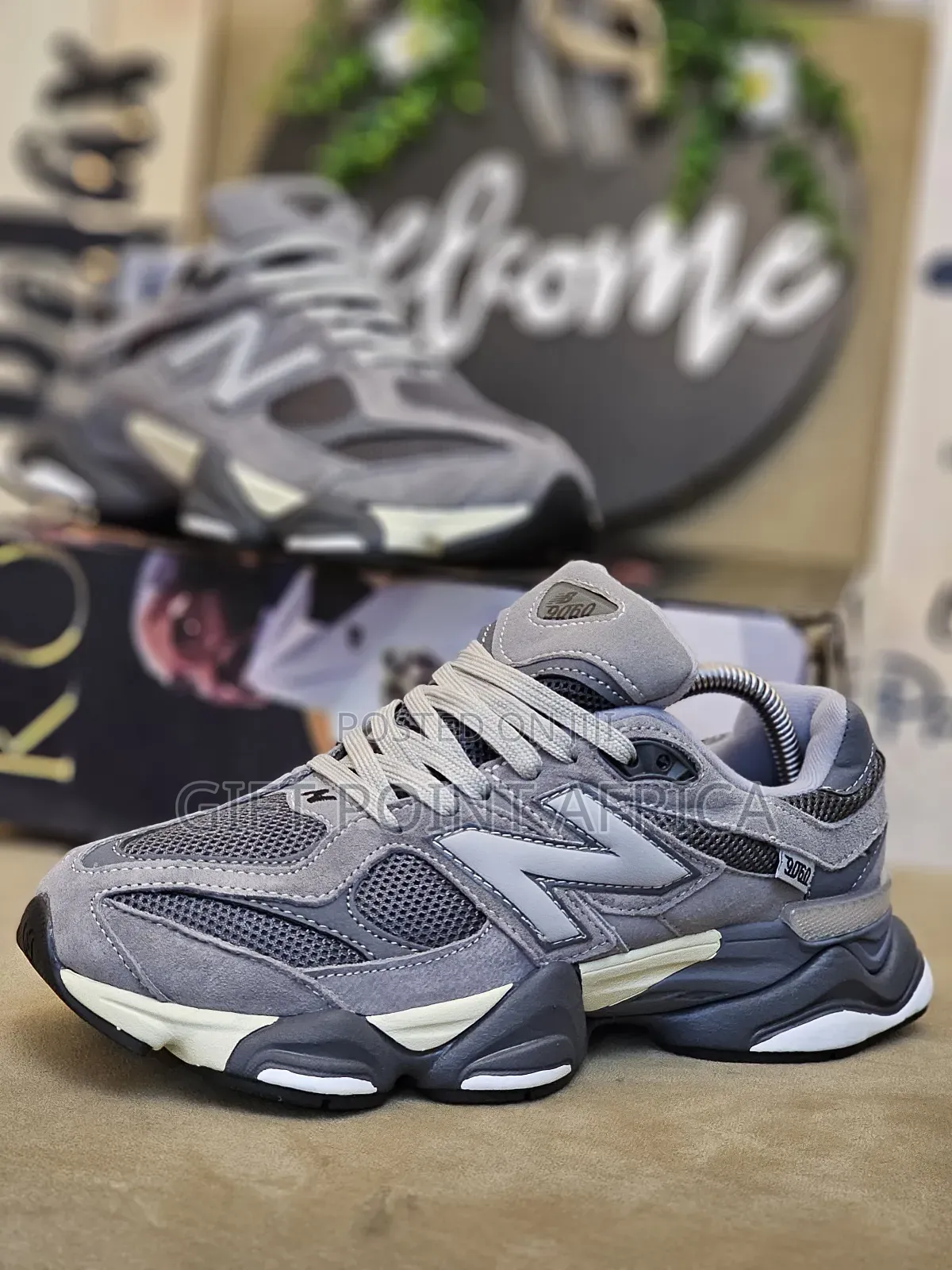 New Balance 9060 Unisex Sneakers