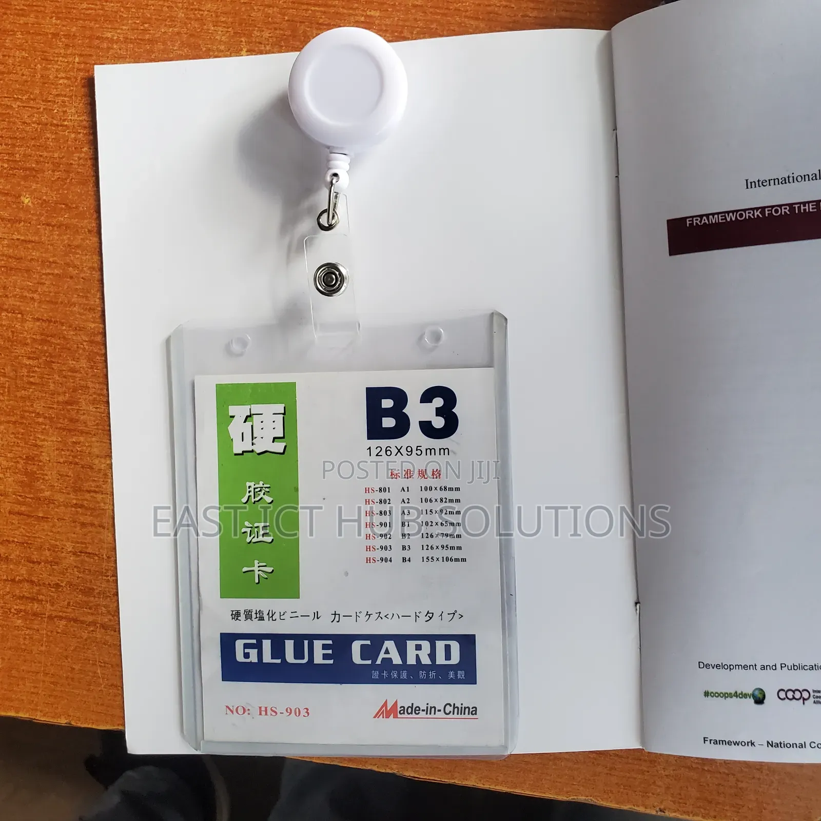 Retractable Badge Holders With Carabiner Clip And Clear Id Card Holder