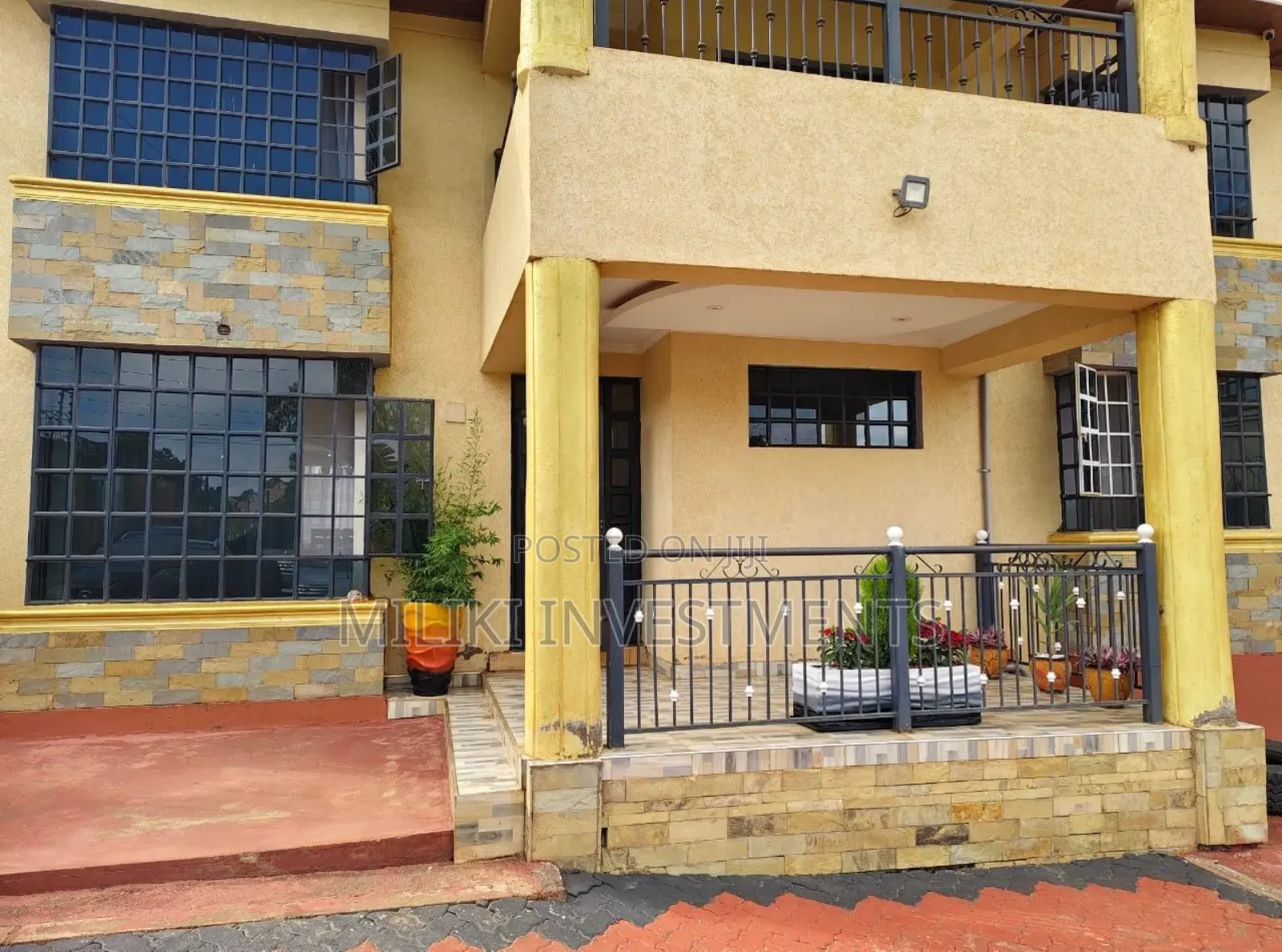 4bdrm Maisonette in Ngoingwa, Kigumo for sale