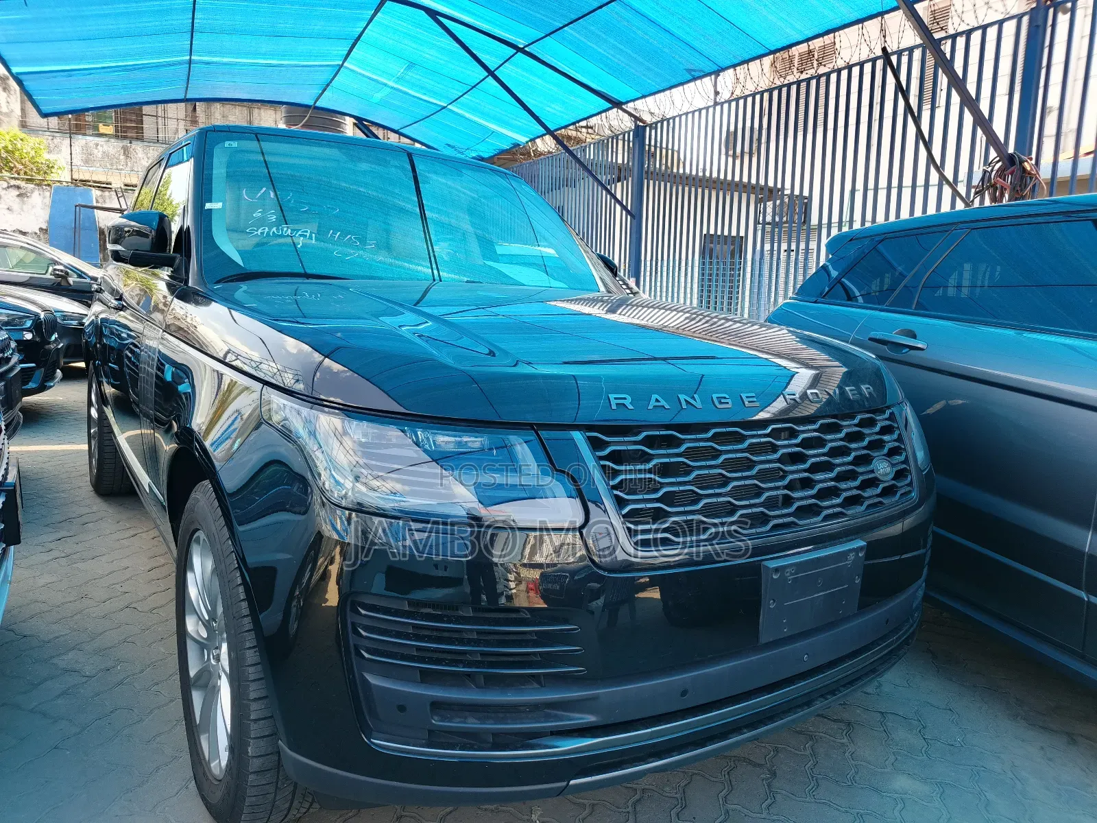 Land Rover Range Rover Vogue 2019 Black