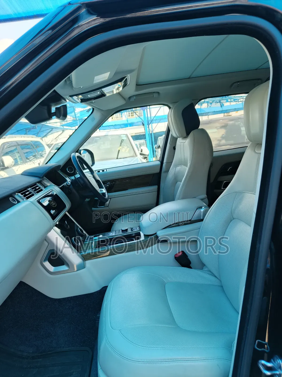 Land Rover Range Rover Vogue 2019 Black