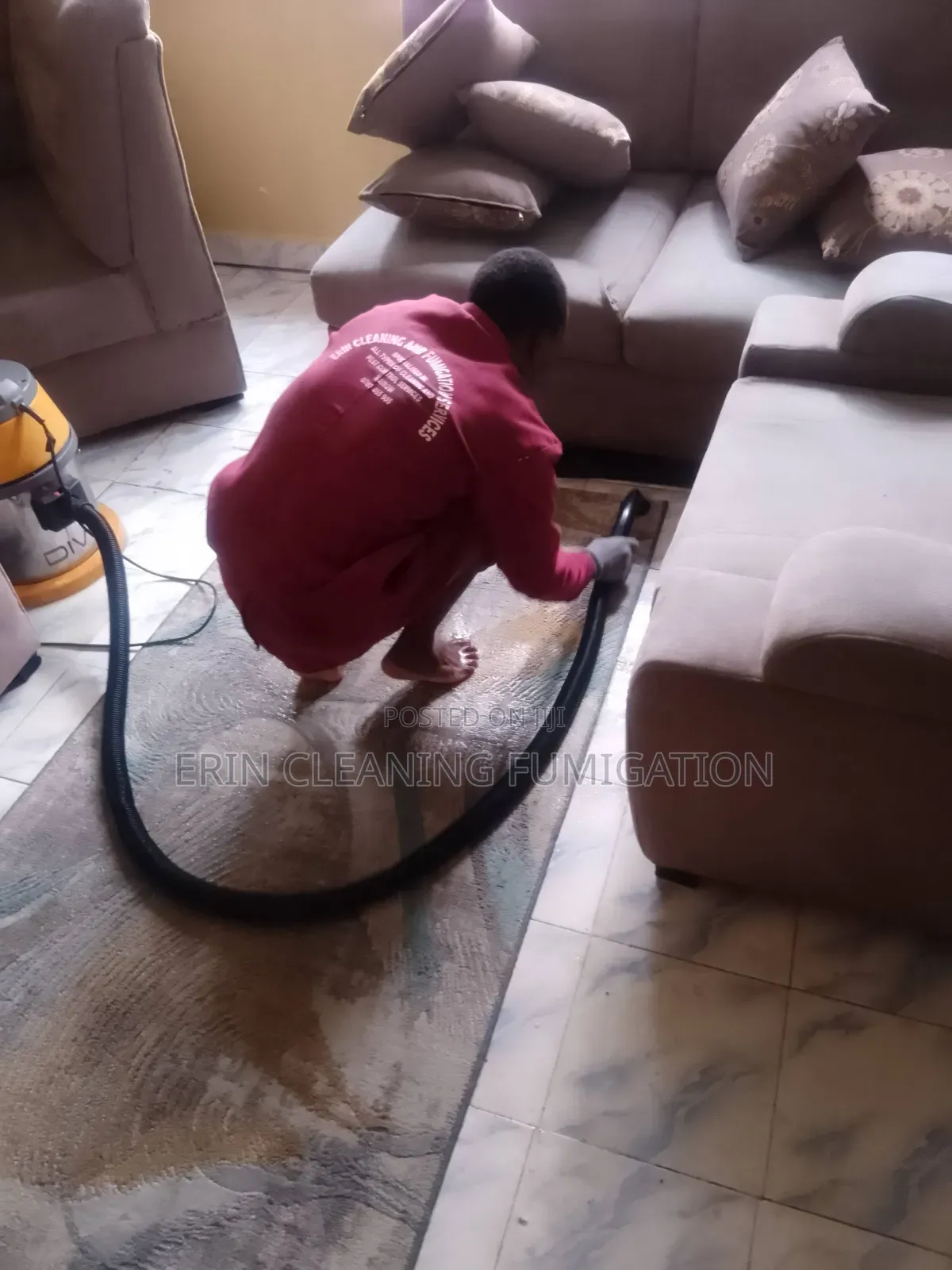 Official House Sofas Cleaning Services
