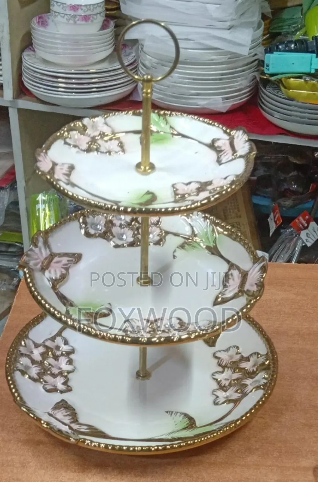 _3layer Round Cake Stand.
