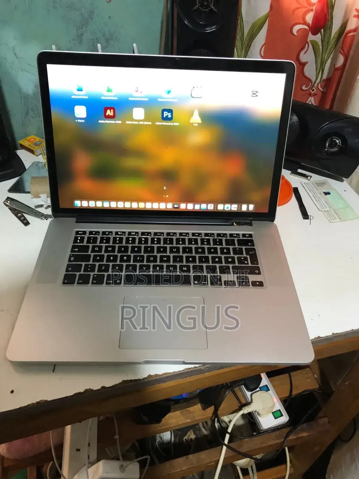 Laptop Apple MacBook 2015 16GB Intel Core I7 SSD 256GB