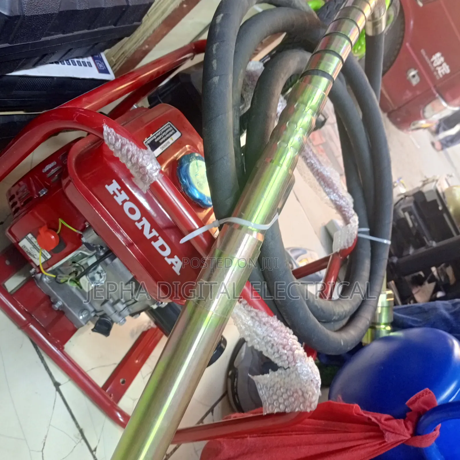Honda Powerful Concrete Poker Vibrator 8hp