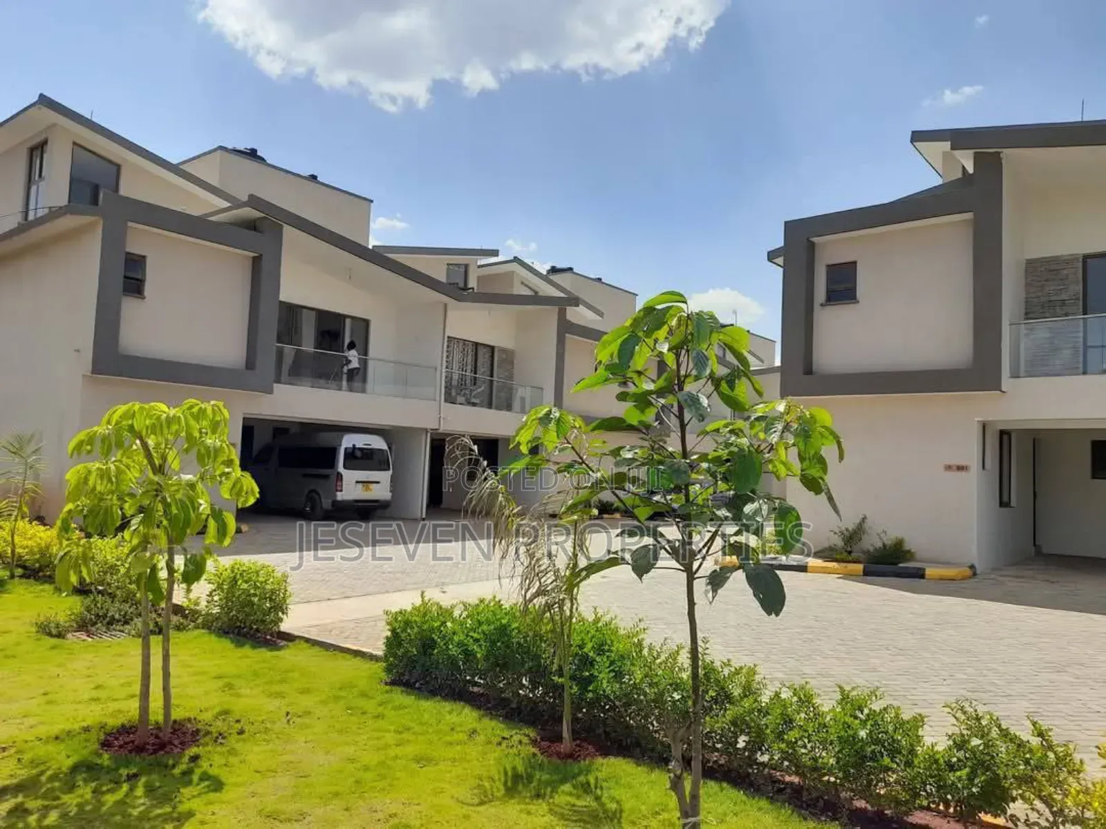 4bdrm Townhouse/Terrace in Syokimau for sale