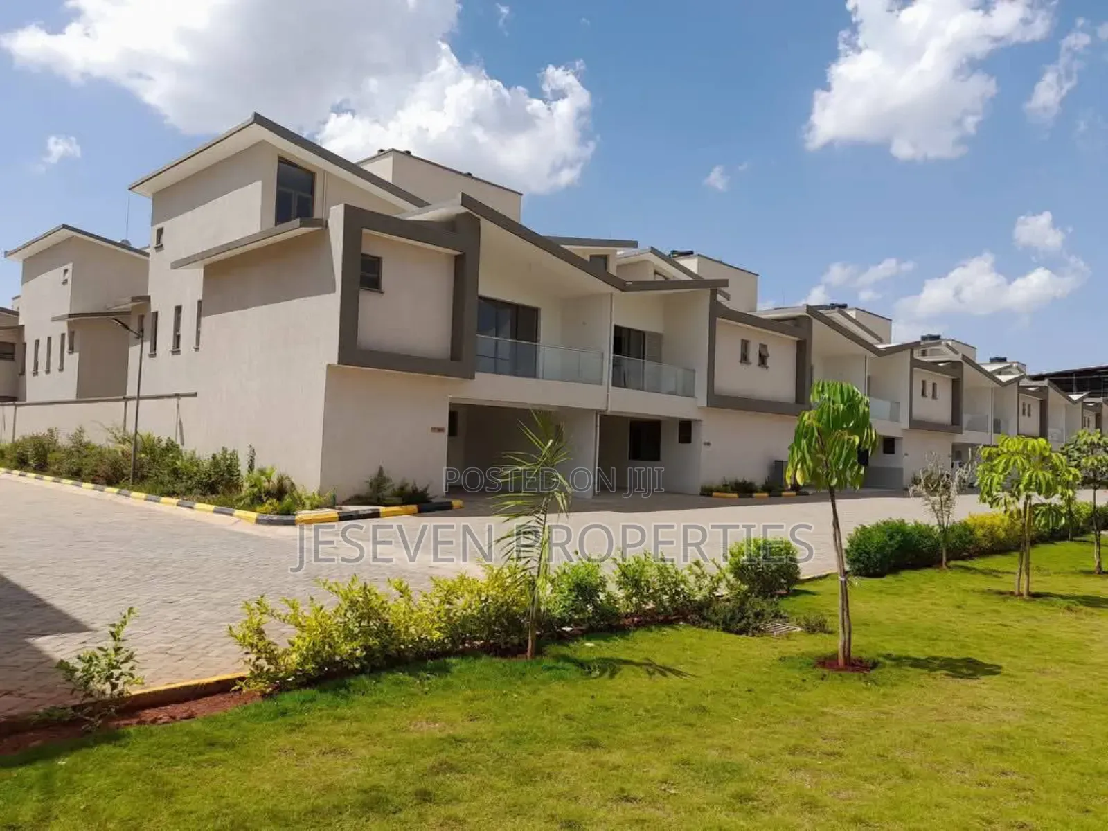 4bdrm Townhouse/Terrace in Syokimau for sale