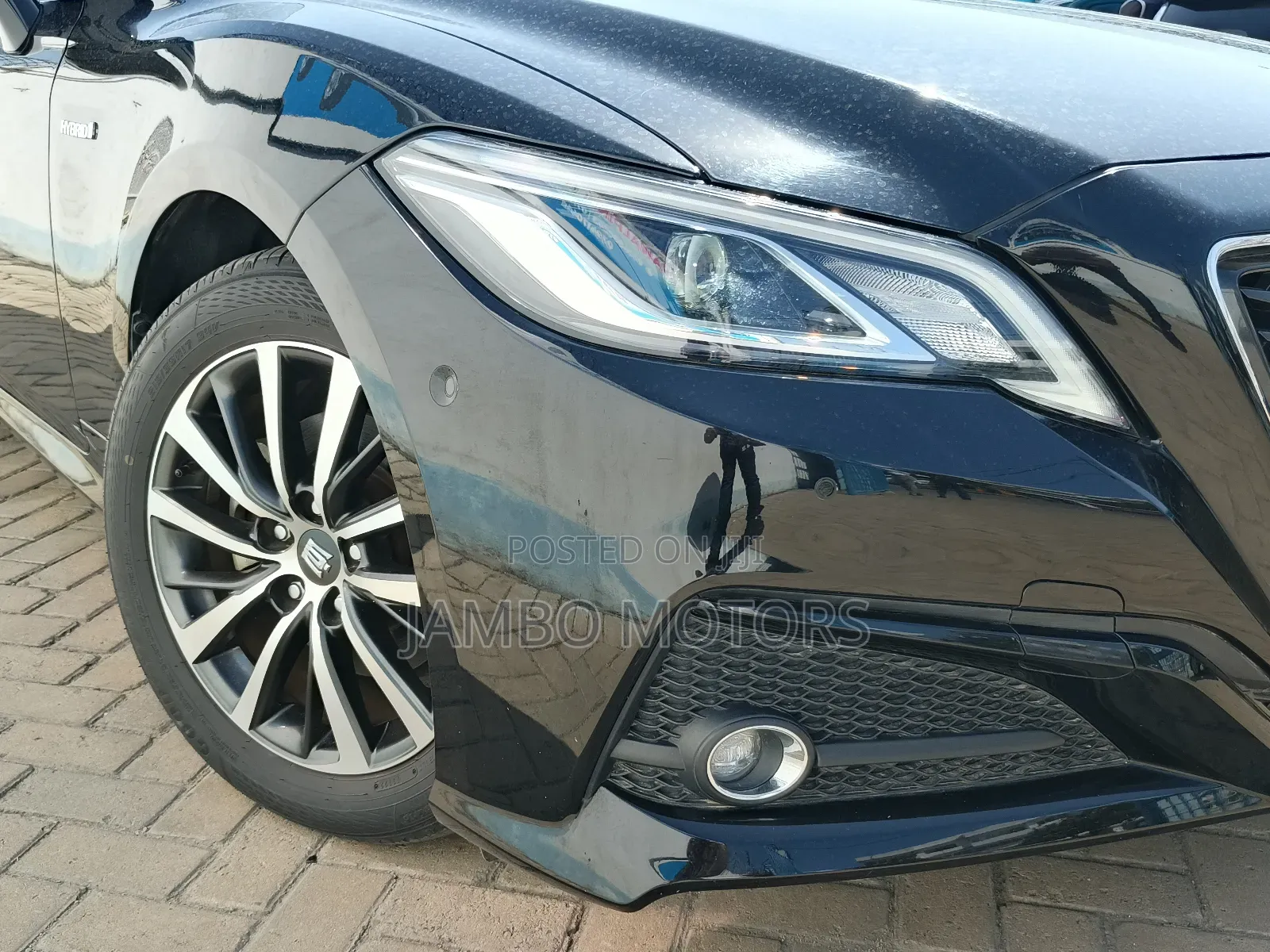 Toyota Crown 2019 Black