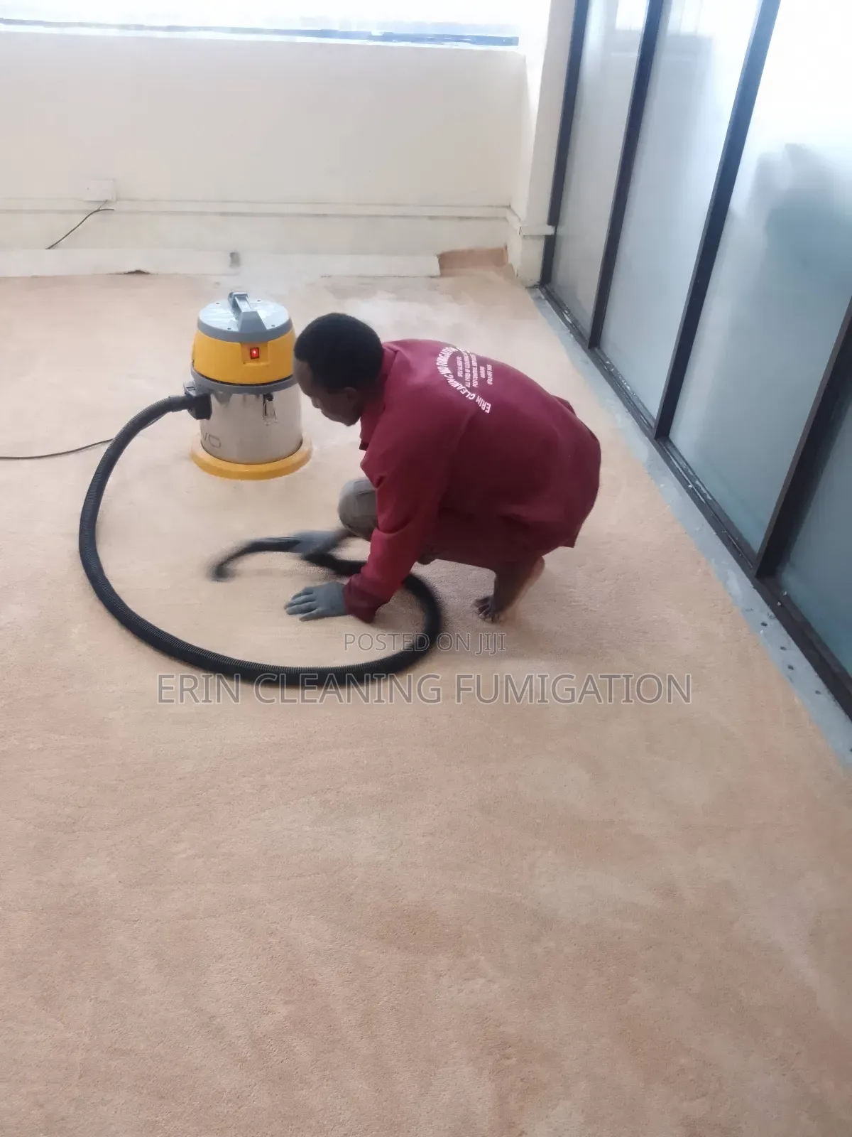 Office Wall to Wall in General Cleaning
