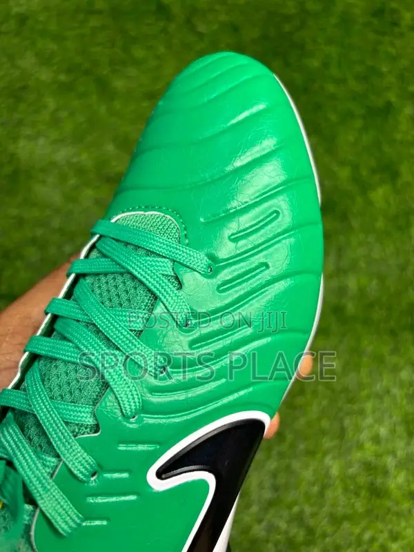 Nike Tiempo Legend 10 Elite Soccer Football Boots