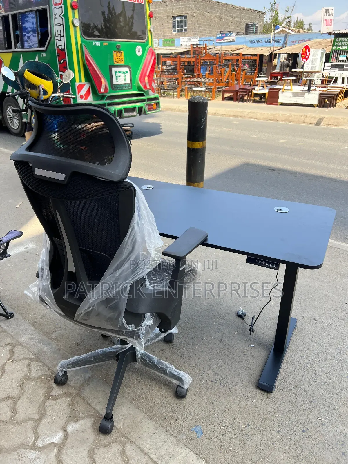Motorist Adjustable Electric Desk Plus Orthopedic Office Chair