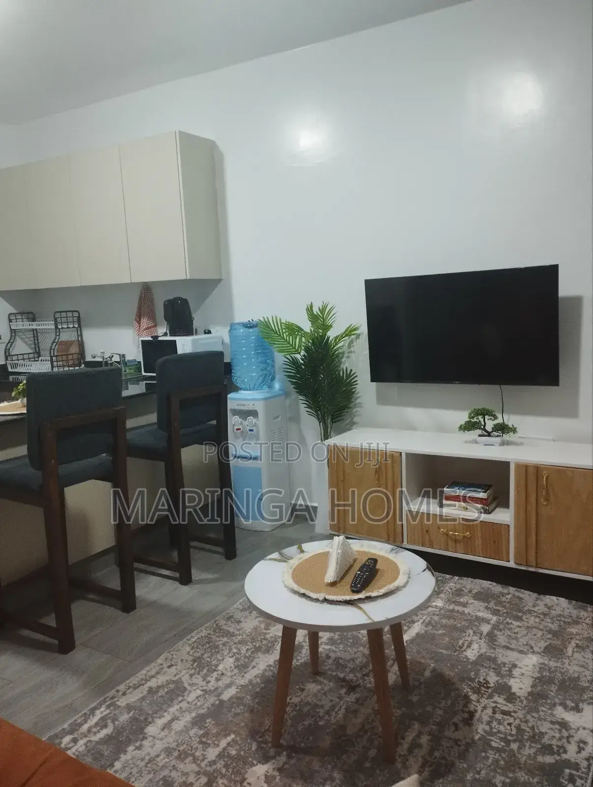 Modern Cozy Studio Airbnb in Ruaka – Near Malls Amenities