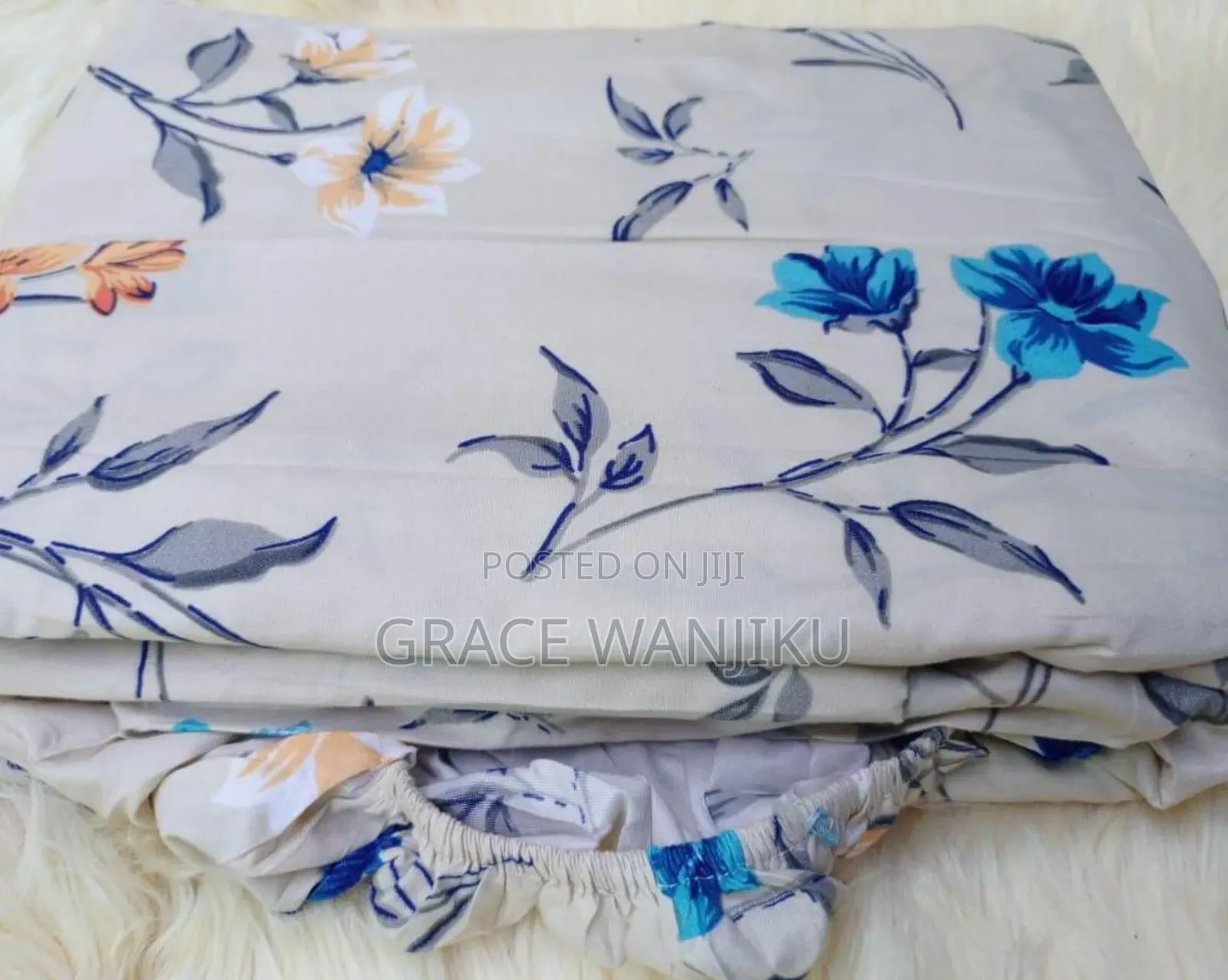 High Quality 6pcs Fitted Bedsheet With Duvet Cover.