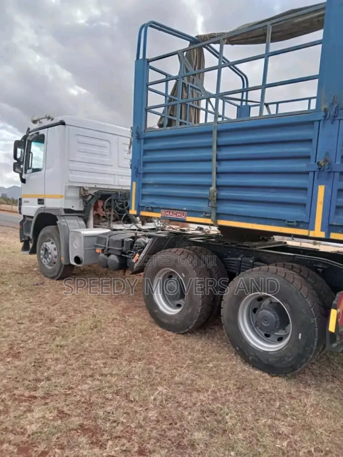 Highsided Trailers Available for Load Delivery