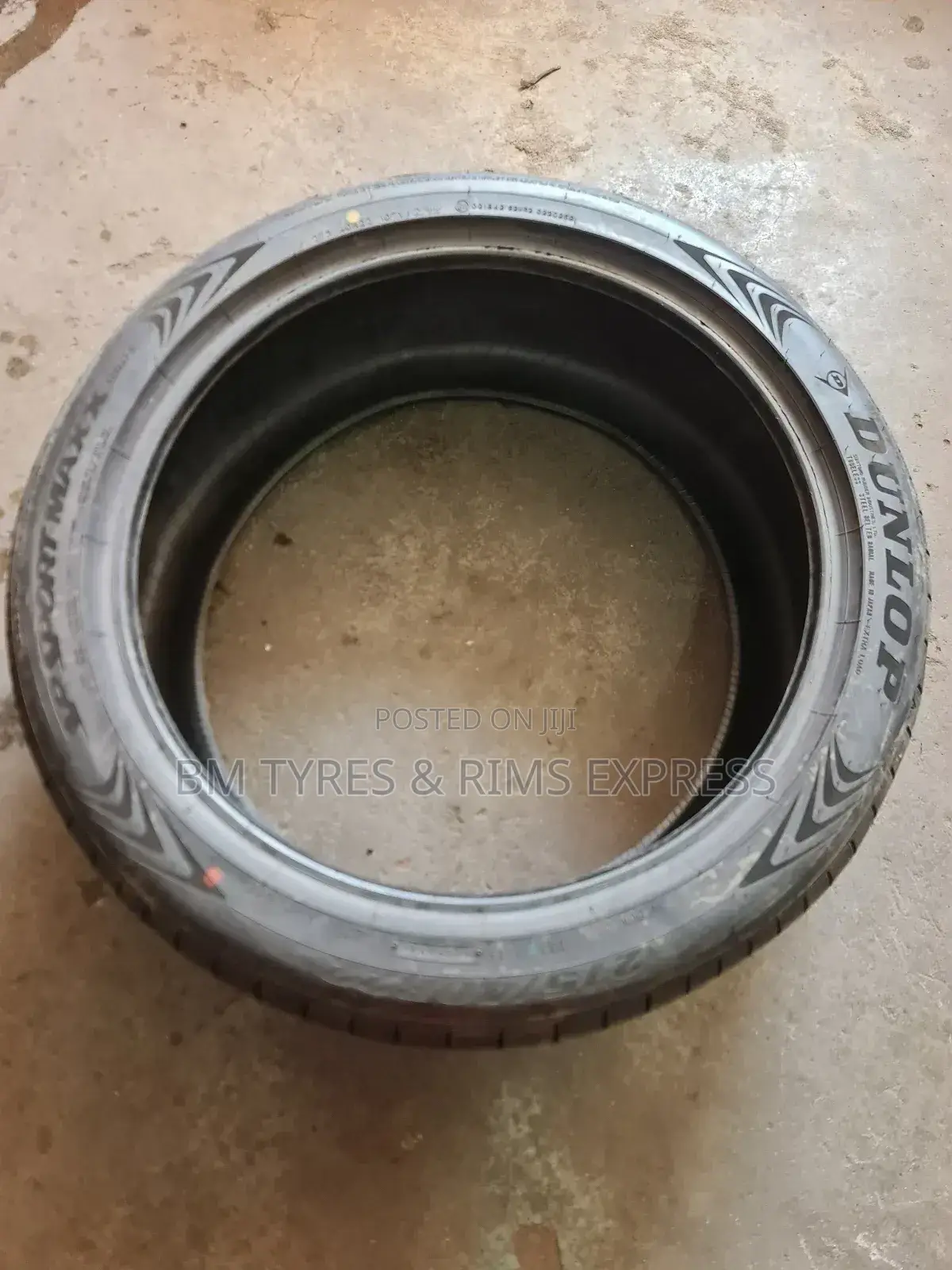 275 /40 R22 Dunlop Tyres (Japan) Sp Sport.