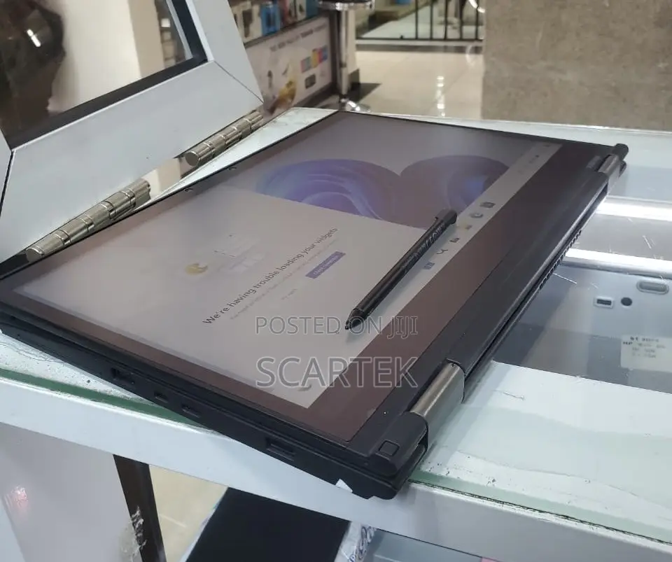 New Laptop Lenovo ThinkPad X380 Yoga 8GB SSD 256GB