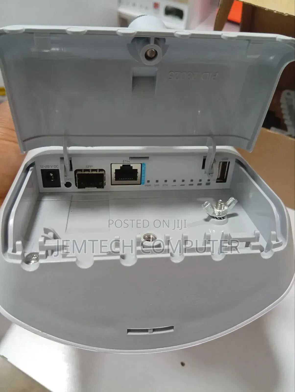 L22ugs-5haxd2haxd-15 Mantbox Ax 15s Mikrotik