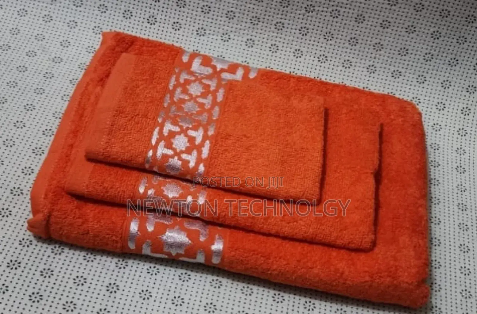 3pcs Egyptian Cotton Towels Size (L)
33x53
43x73
73x133 
*