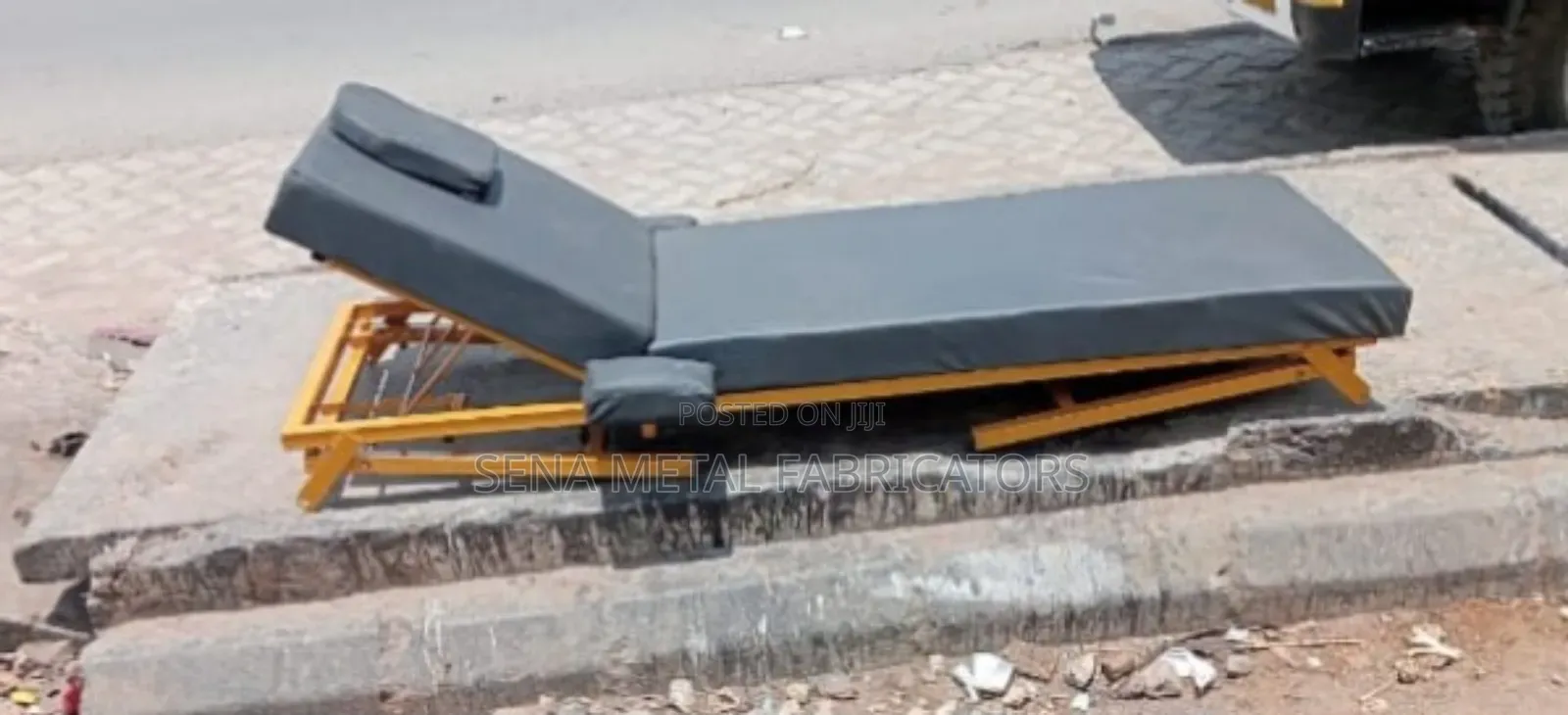 Black Massage Bed Adjustable for Easy Transportation.