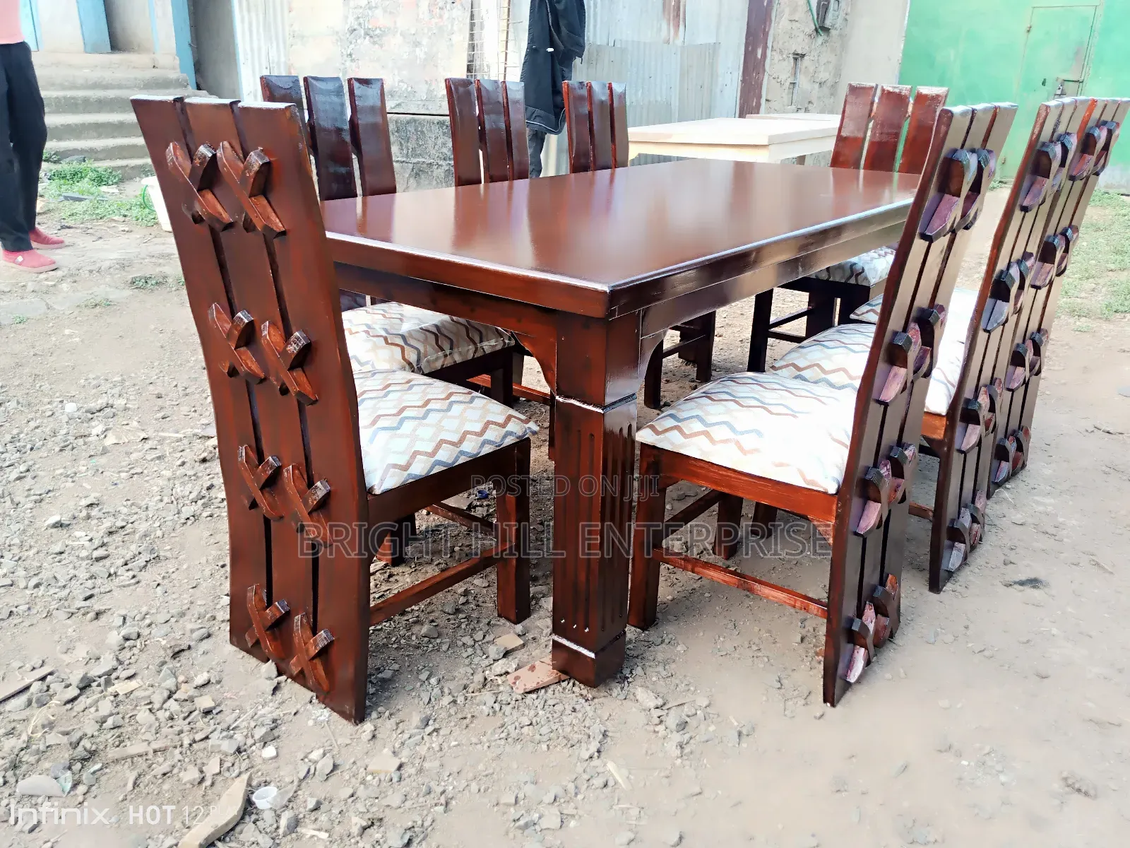 Genteel Dining Set 8 Seater